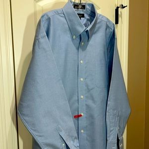 18” 34/35 Blue • Button Down Collar • Long Sleeve Shirt • Like New
